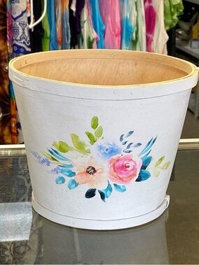 Set of 3 Floral White Wooden Decorative Planter - White